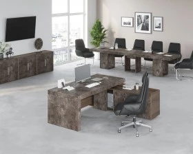 Кабинет руководителя Би-тон / B-tone images