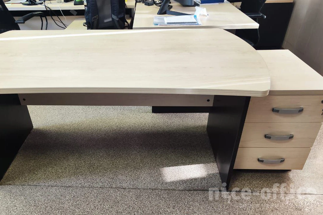 Кабинет руководителя Берлин Директор фото в интерьере 1